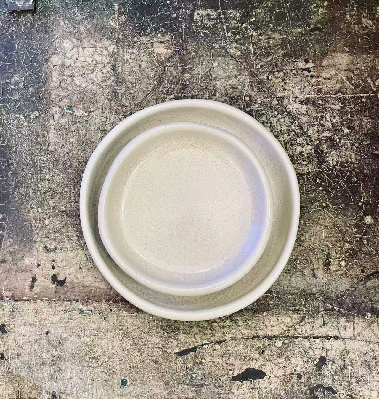 Small Taupe Stoneware Plate